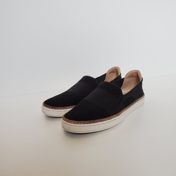 UGG | Size 5 | Alameda Sammy Slip-On Sneaker | Black - Picture 4 of 10